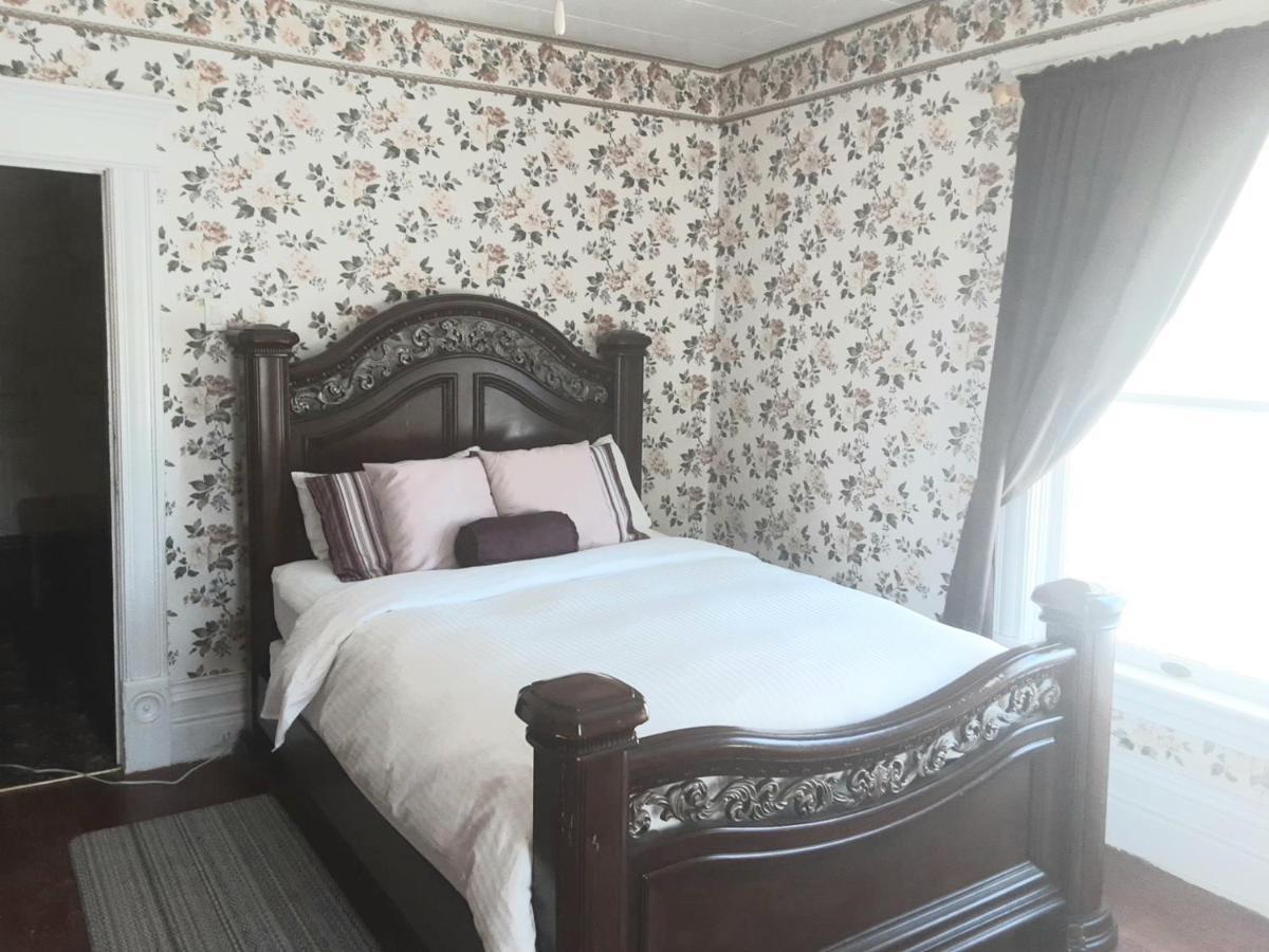 Marmora&Lake Inn Bagian luar foto