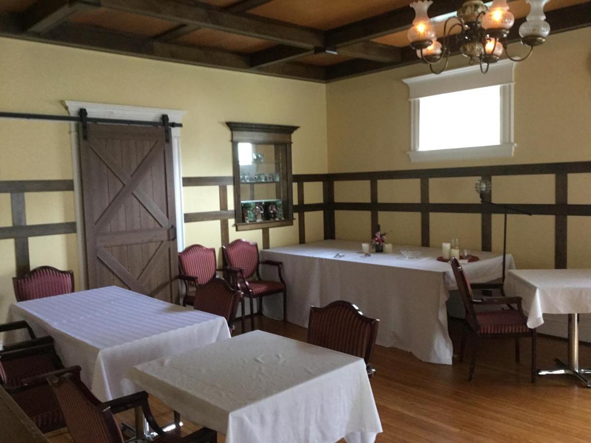 Marmora&Lake Inn Bagian luar foto