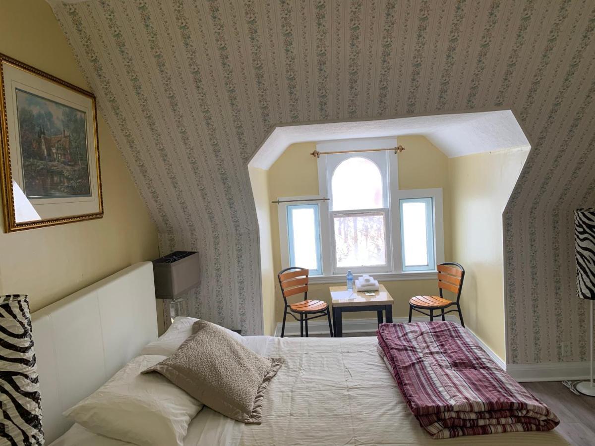 Marmora&Lake Inn Bagian luar foto