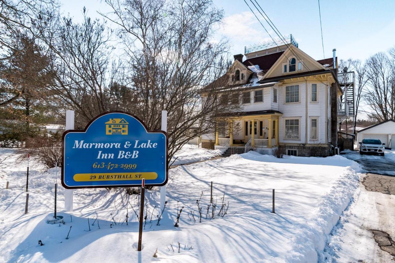Marmora&Lake Inn Bagian luar foto